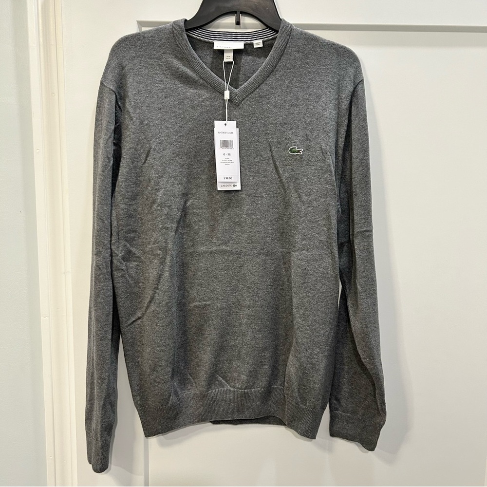 (New Unused!) Lacoste Men’s Long Sleeve Gray V-Neck Sweater Size M